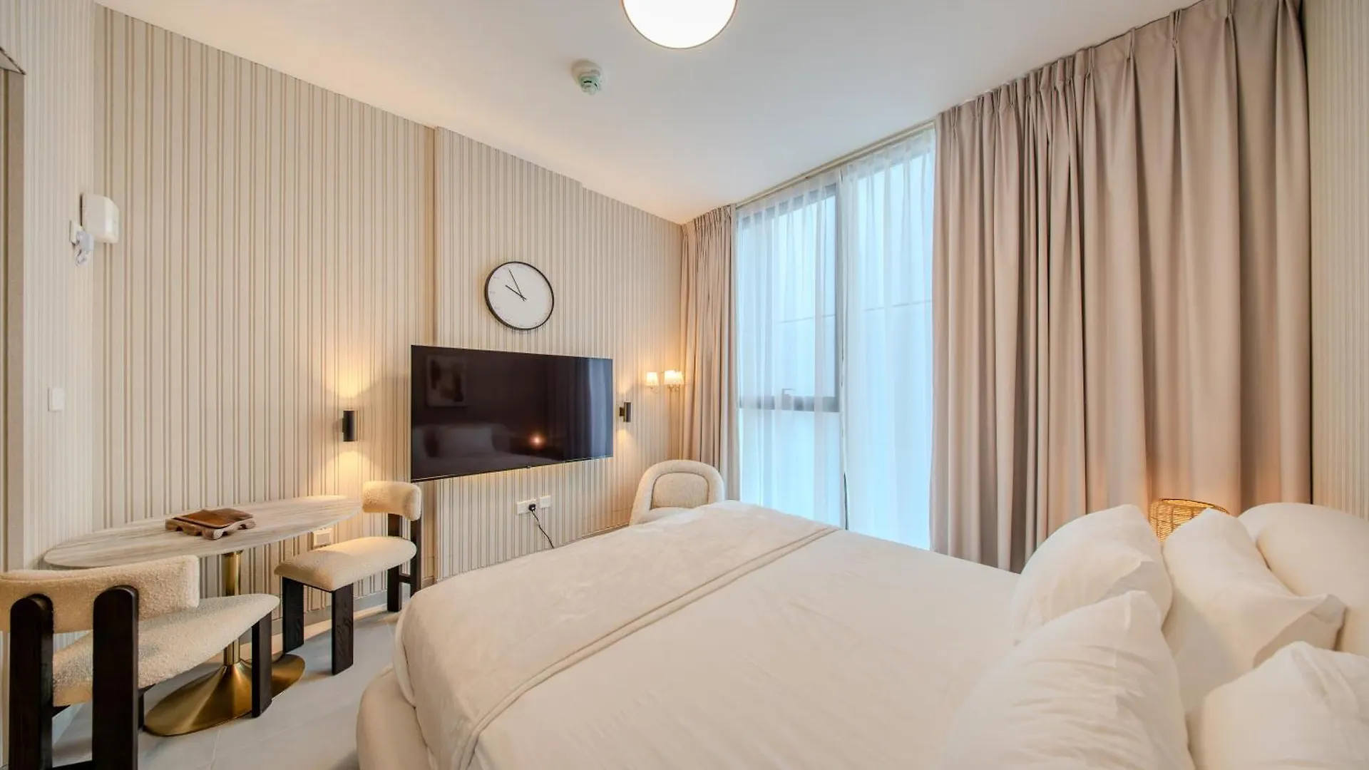 Apartment The Aljada Studio By Blue Cloud Holidays Sharjah