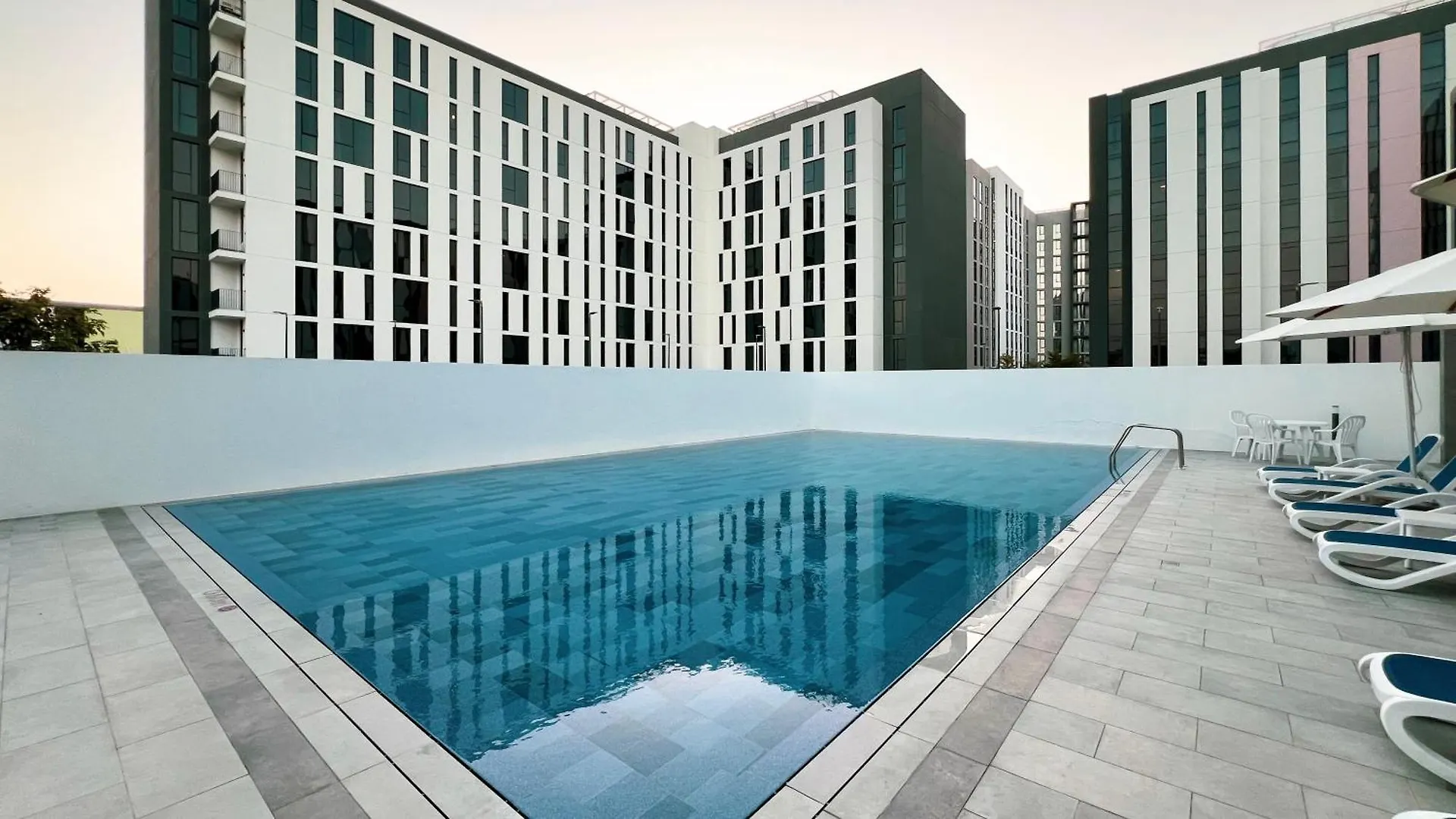 Apartment The Aljada Studio By Blue Cloud Holidays Sharjah